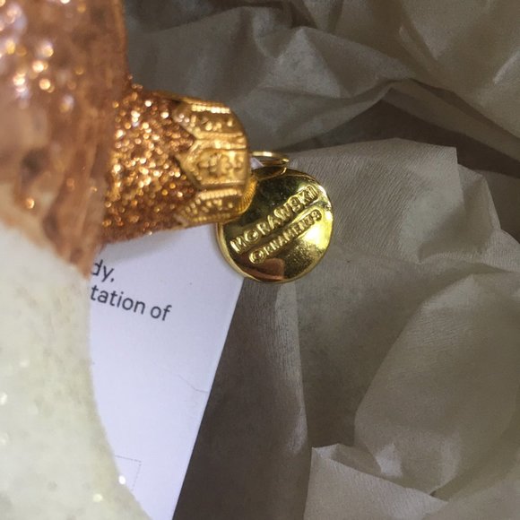 The Met blown glass lion ornament NWT - Picture 7 of 7